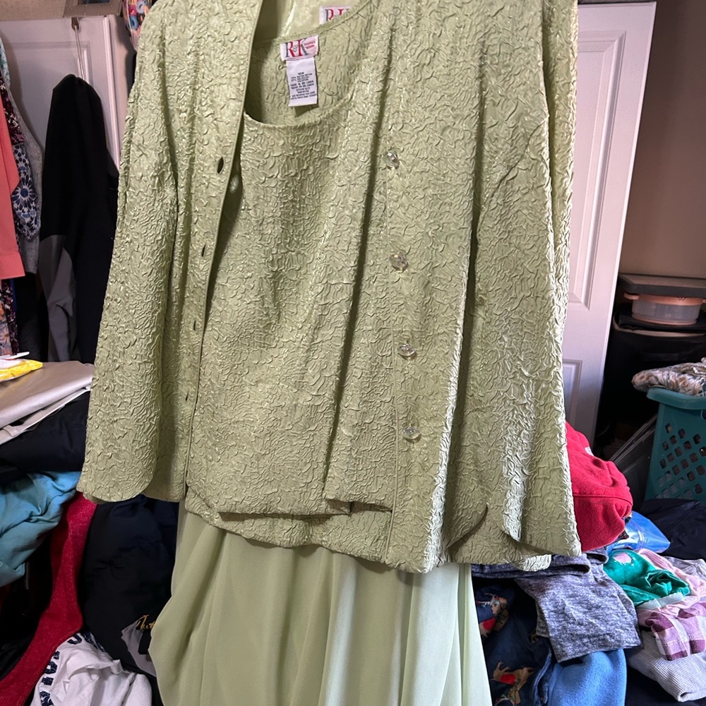 Perfect for mother of Bride